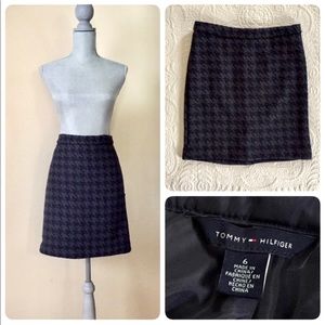 Vintage Tommy Hilfiger wool blend houndstooth skirt, 6